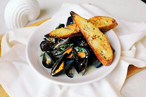 Mystic Marriott Hotel and Spa