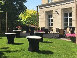 Mystic Marriott Hotel and Spa