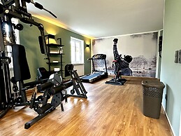 Atrium Hotel Amadeus