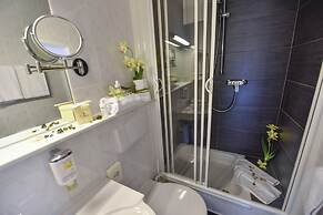 Atrium Hotel Amadeus