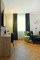 Atrium Hotel Amadeus