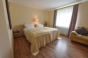 Atrium Hotel Amadeus