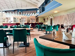 Atrium Hotel Amadeus