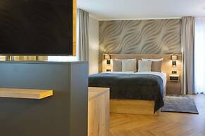 Atrium Hotel Amadeus