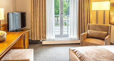 Victor's Residenz-Hotel Teistungenburg