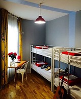 Arty Paris Porte de Versailles by River - Hostel