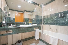 Abba Sants Hotel