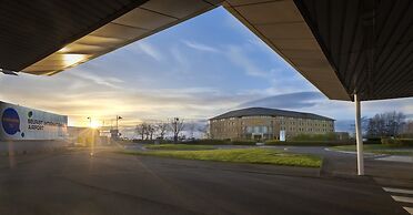 Maldron Hotel Belfast International Airport