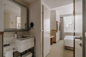 Club Quarters Hotel, St. Paul's