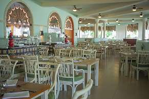 Iberostar Waves Costa Dorada - All Inclusive