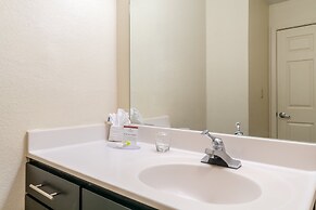 Candlewood Suites Washington-Fairfax by IHG