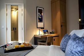 Hotel Marceau Champs Elysees