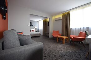 Kyriad Prestige Bordeaux Ouest Mérignac