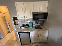 Royal South Beach Hotel