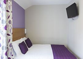 Corner House Hotel
