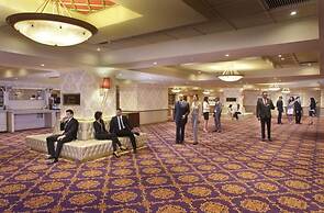 Peermont Metcourt Suites