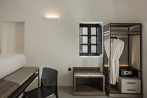 Sun Rocks Boutique Hotel