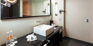 Crowne Plaza Toluca Lancaster by IHG