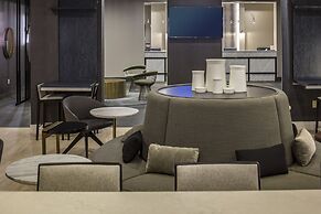 Doubletree By Hilton Boston Logan Airport Chelsea