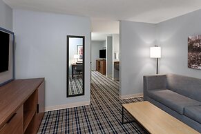 AmericInn by Wyndham West Salem