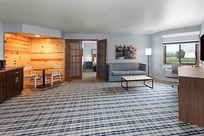 AmericInn by Wyndham West Salem