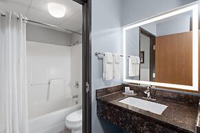 AmericInn by Wyndham West Salem