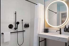 Hotel Indigo New Orleans French Quarter by IHG