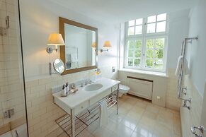 Parkhotel Quellenhof Aachen