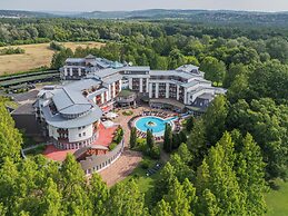 Lotus Therme Hotel & Spa