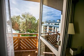 Lotus Therme Hotel & Spa