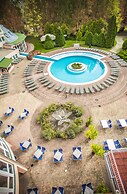 Lotus Therme Hotel & Spa