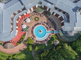 Lotus Therme Hotel & Spa