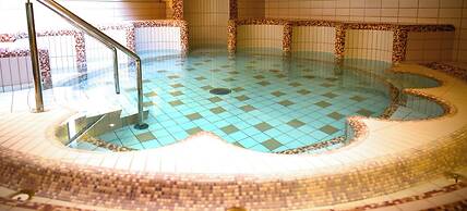 Lotus Therme Hotel & Spa