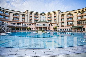 Lotus Therme Hotel & Spa