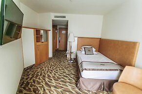 Lotus Therme Hotel & Spa