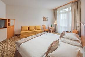 Lotus Therme Hotel & Spa