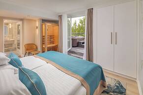 Lotus Therme Hotel & Spa