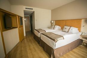 Lotus Therme Hotel & Spa