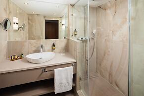 Lotus Therme Hotel & Spa