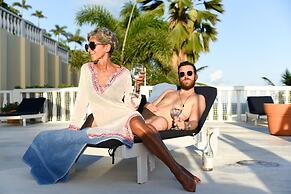 Princess Heights Luxury Boutique Condo Hotel