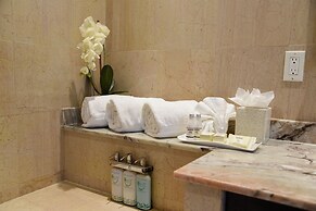 Princess Heights Luxury Boutique Condo Hotel