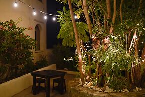 Princess Heights Luxury Boutique Condo Hotel