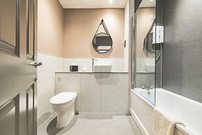 Holyrood Aparthotel