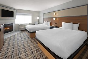 AmericInn by Wyndham Douglas/Saugatuck