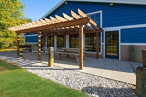AmericInn by Wyndham Douglas/Saugatuck