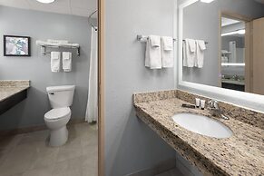 AmericInn by Wyndham Douglas/Saugatuck