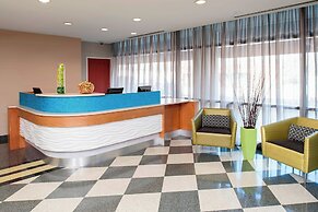 SpringHill Suites Chicago O'Hare by Marriott