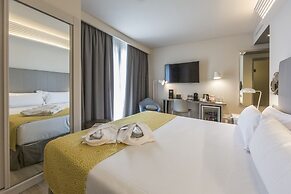 Catalonia Granada Hotel