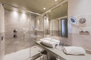 Catalonia Granada Hotel