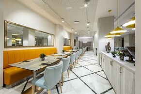 Catalonia Granada Hotel